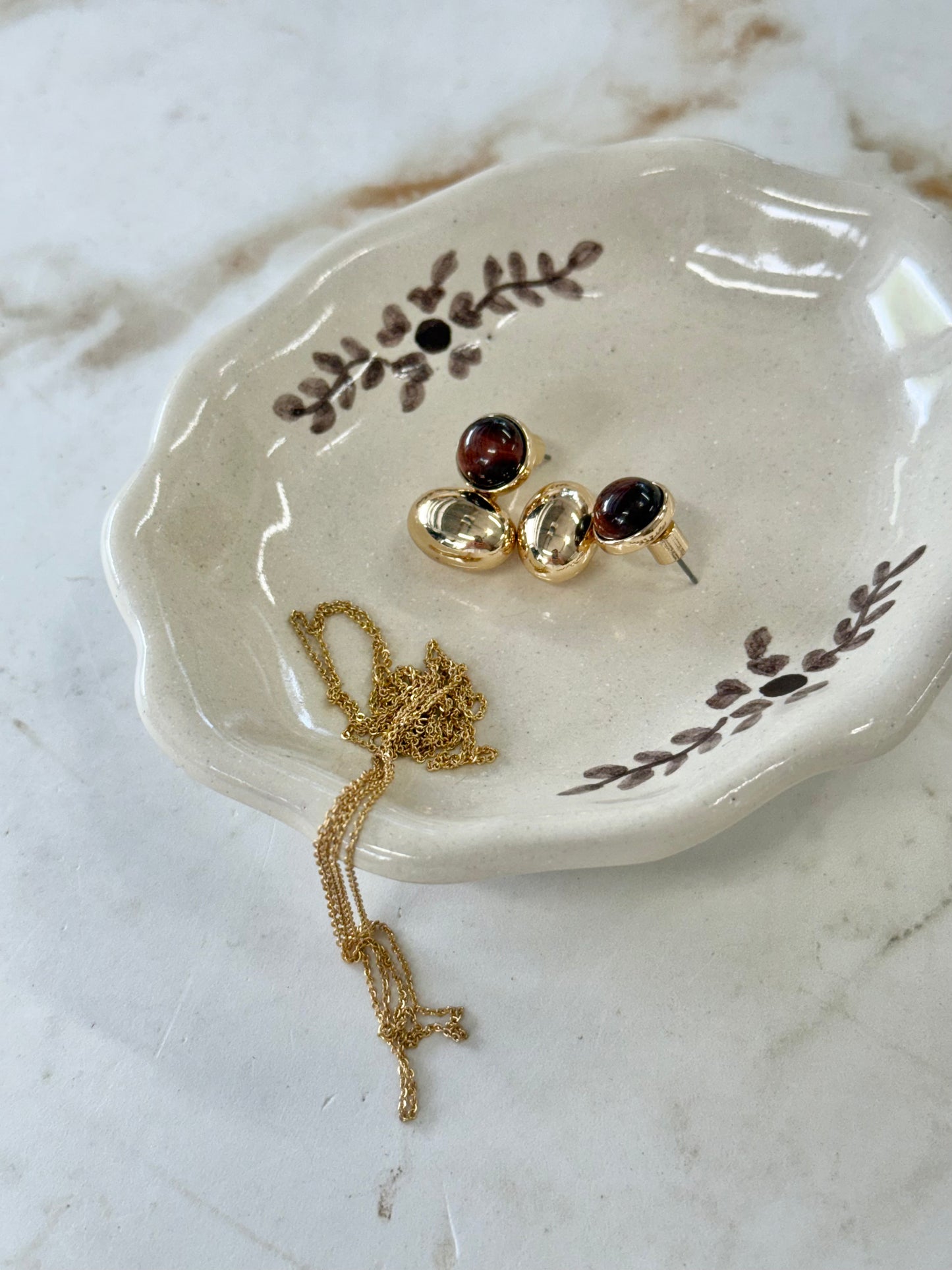 Hand-painted Margot Dish, Brown