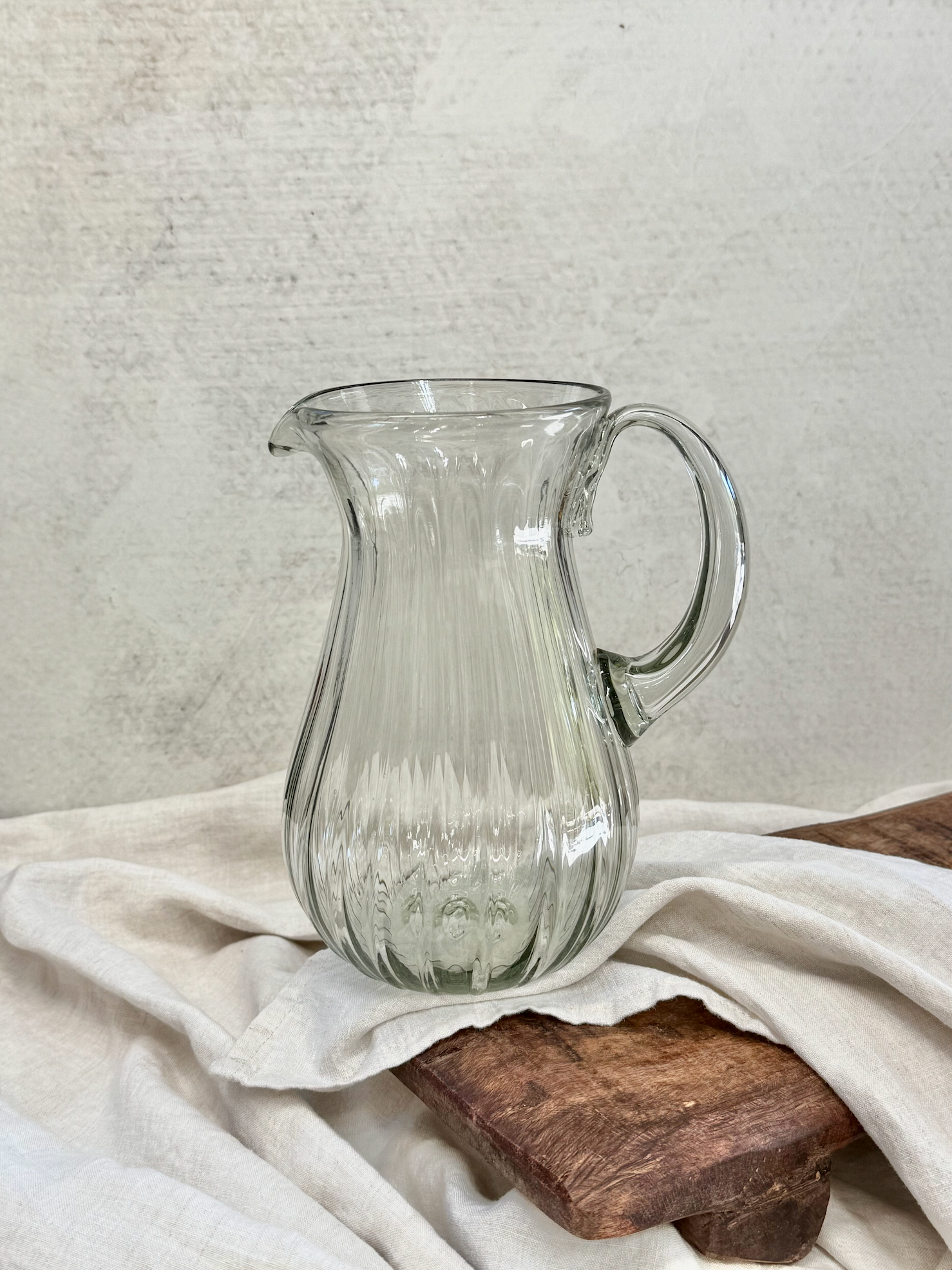 Handblown Fluted Pitcher – Villa Lua Home
